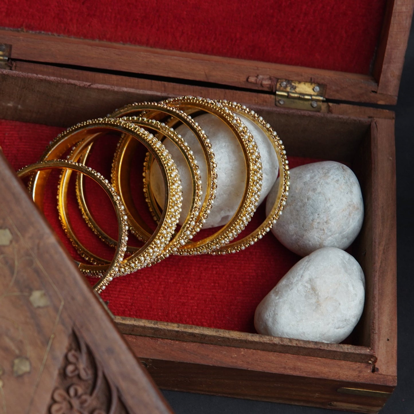 Dharya Bangle Set | The Regal Traditional Bangle Collection